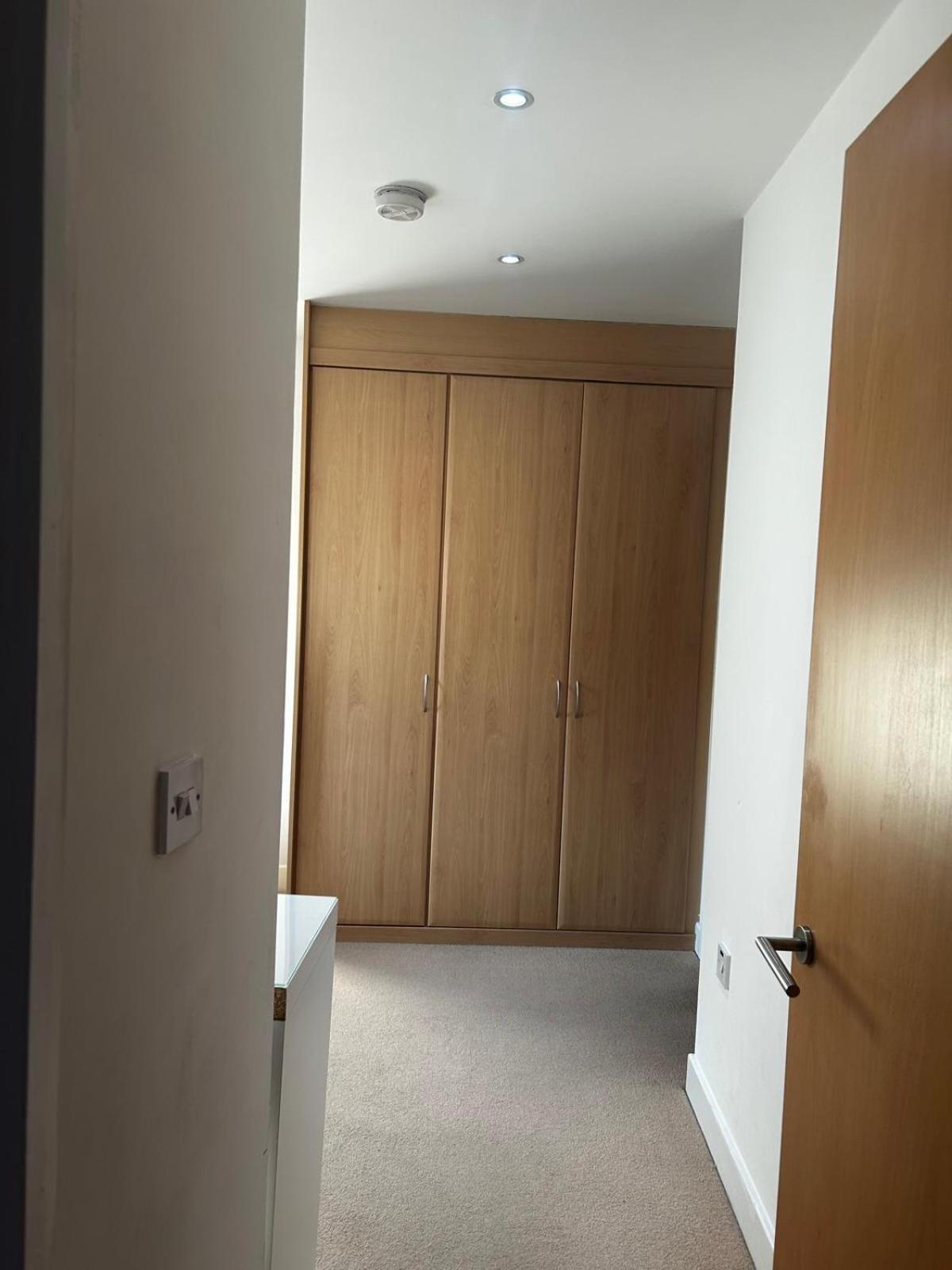 City Centre Apartment. Wrexham Dış mekan fotoğraf